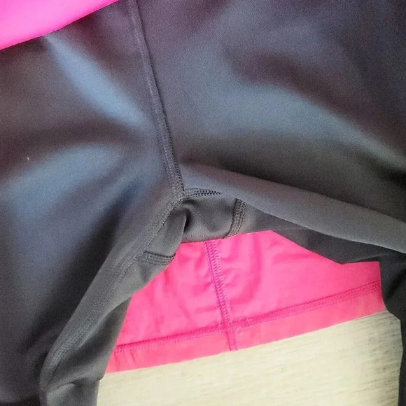 Skirt Sports Reflective Safety Capri Skirt Pink Athletic Attached Leggings S - Picture 4 of 9